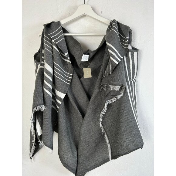 J.Crew Women Grey White Striped Cape Wrap Scarf Poncho Fringe One Size H0129 New - Picture 1 of 4